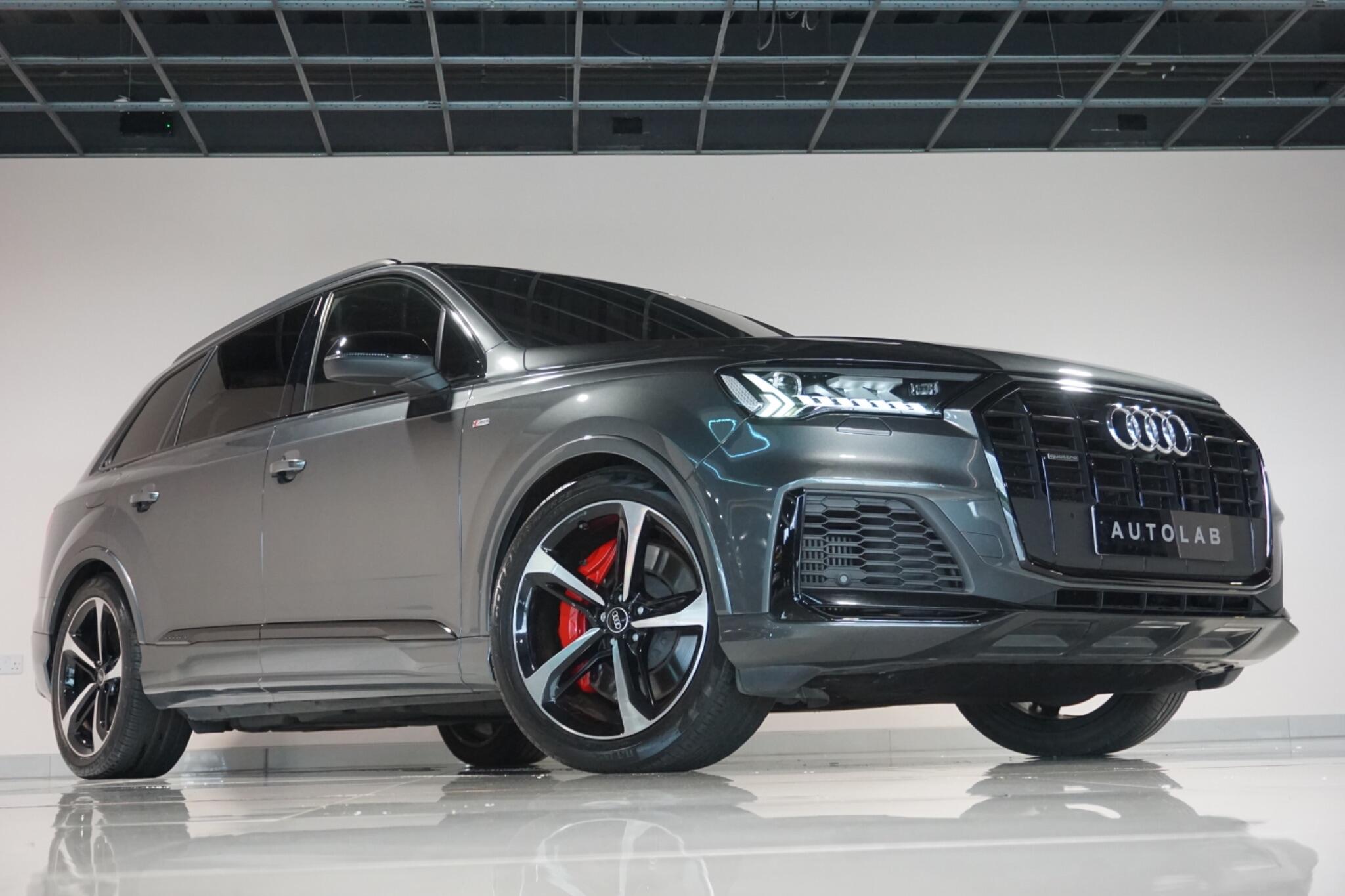 Audi Q7 3.0 TFSIe V6 55 Black Edition SUV 5dr Petrol Plug-in Hybrid Tiptronic quattro Euro 6 (s/s) 17.9kWh (381 ps)